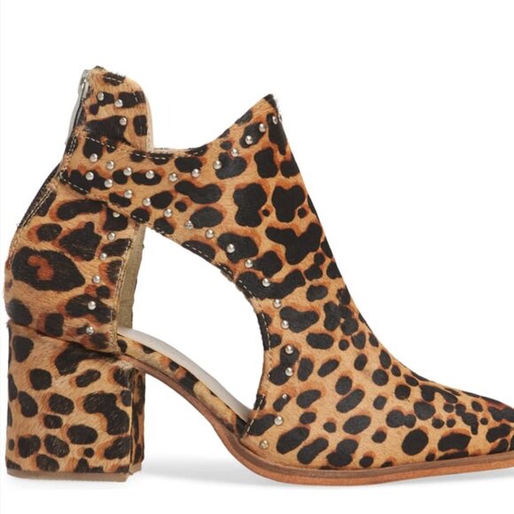 handmade Italian Leopard booties - Picture 1 of 2